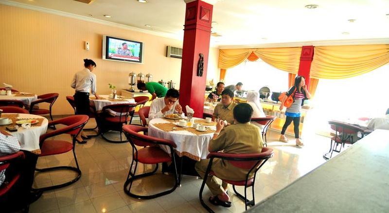 Hotel Nirwana 3*