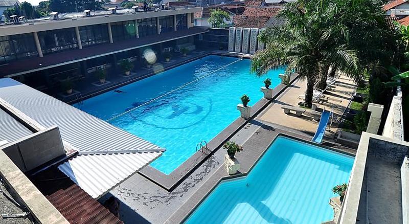 Hotel Nirwana